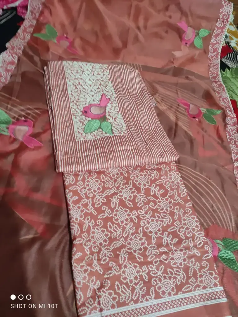 we sell ladies suits at wholesale price